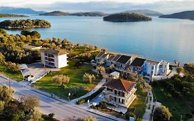 Kostas Studios